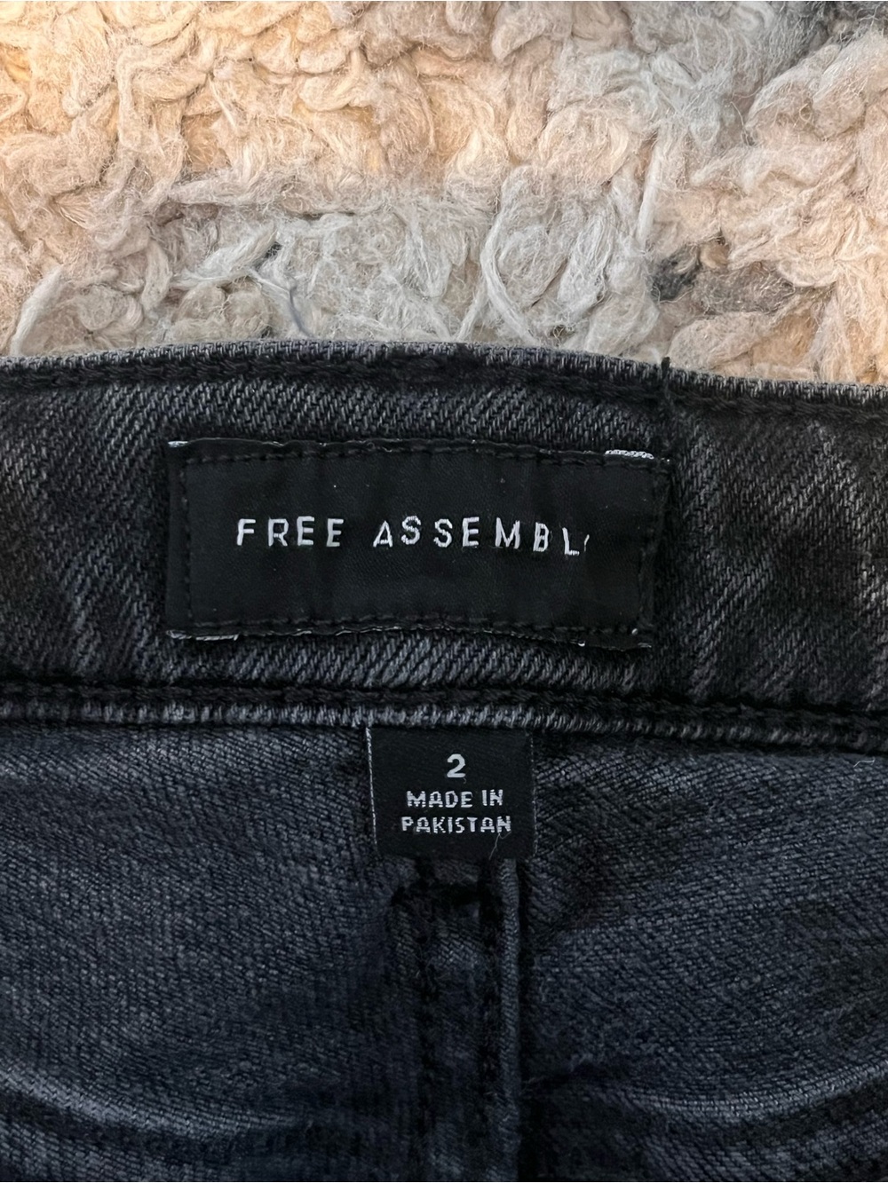 Free assembly Black Denim Roll-Cuff Women's Shorts - Picture 3 of 4
